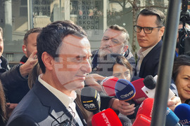 Косово - парламентарни избори - Албин Курти - гласуване