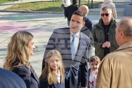 Косово - парламентарни избори - Люмир Абдиджику - гласуване 