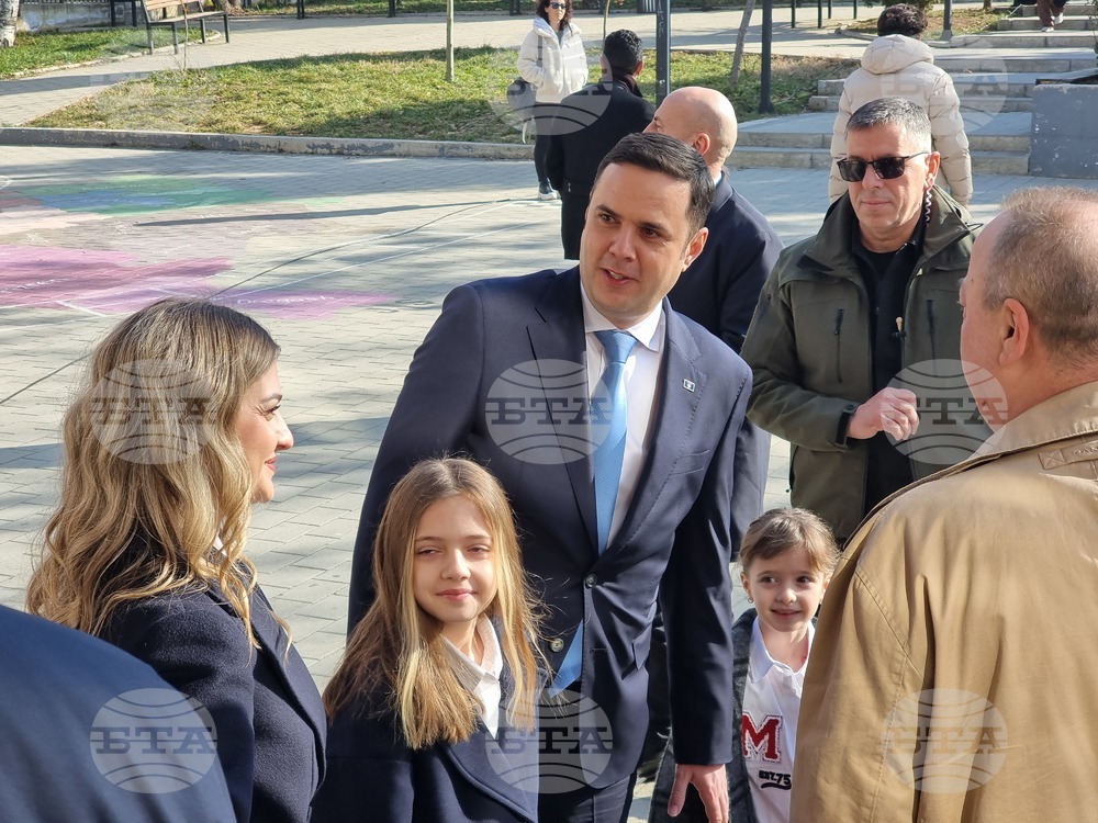 Косово - парламентарни избори - Люмир Абдиджику - гласуване