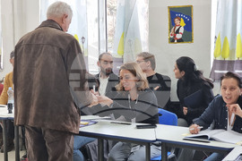 Косово - парламентарни избори - гласуване - секции