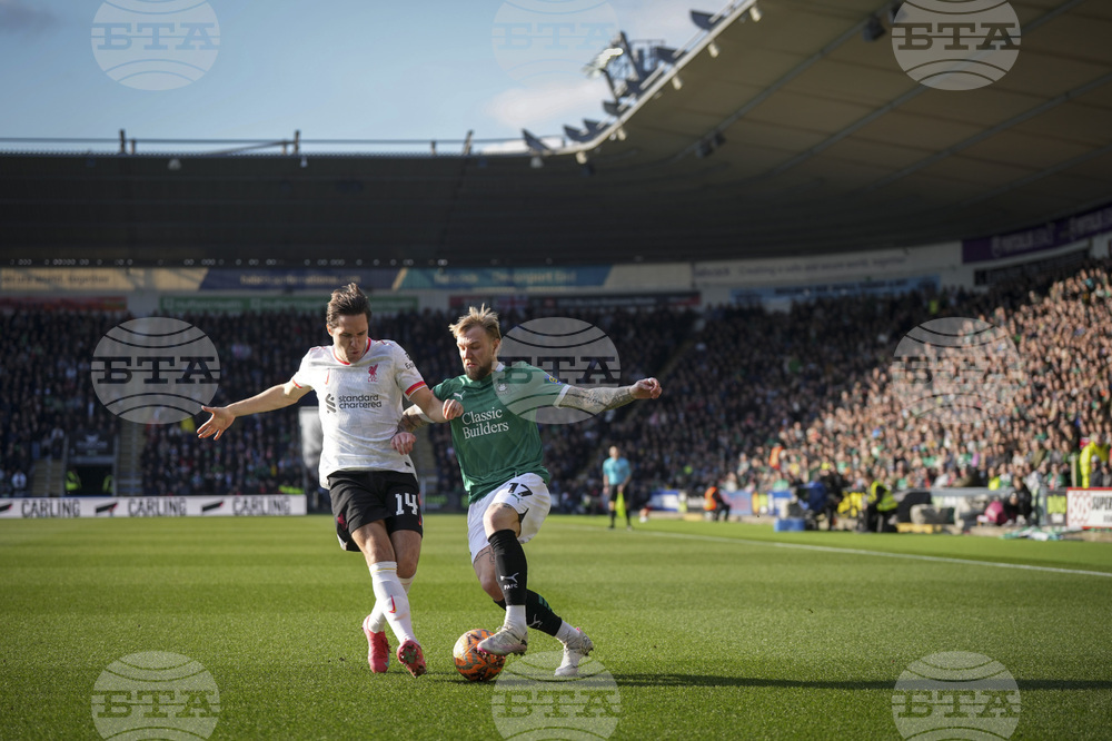 Лудогорец и унгарският шампион Ференцварош са се насочили към полски ляв защитник, пише германски журналист