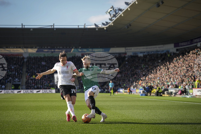 Лудогорец и унгарският шампион Ференцварош са се насочили към полски ляв защитник, пише германски журналист