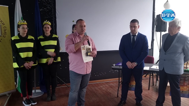 В Плевен обявиха носителите на награди от Международното изложение-договаряне "Пчеларство"