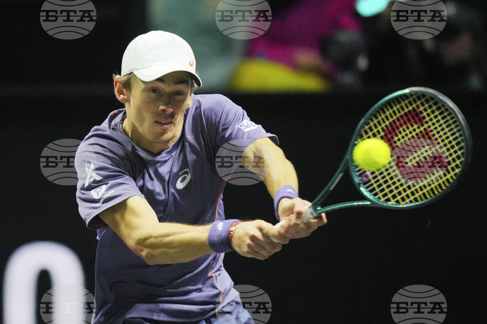 Алекс де Минор е последният участник в третия кръг на турнира "Мастърс" в Рим