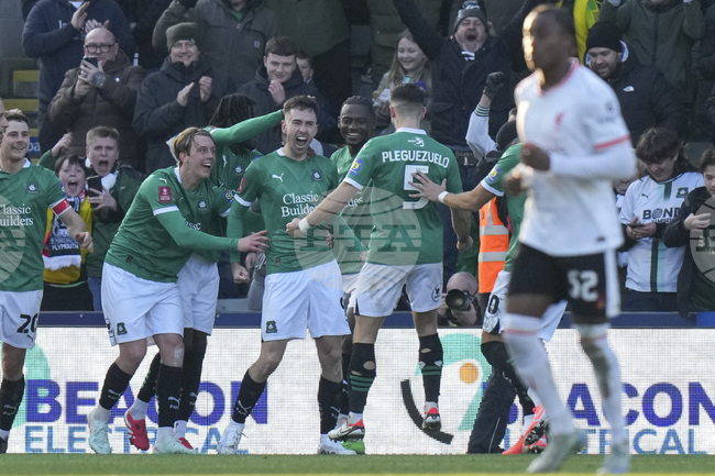 Последният в Чемпиъншип елиминира Ливърпул за ФА Къп