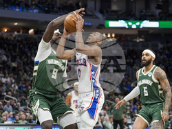 76ers Bucks Basketball