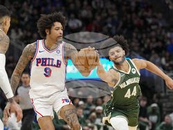 76ers Bucks Basketball