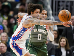 76ers Bucks Basketball