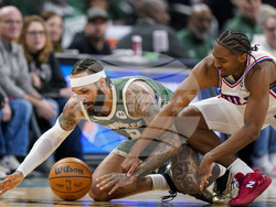 76ers Bucks Basketball