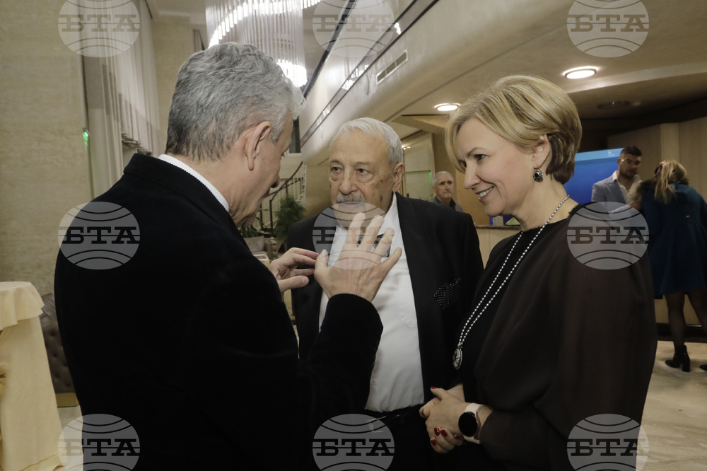 Иван Гарелов - книга - представяне