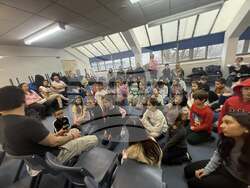 Актьорът Любен Кънев гостува в училище „Българче“ в Лондон