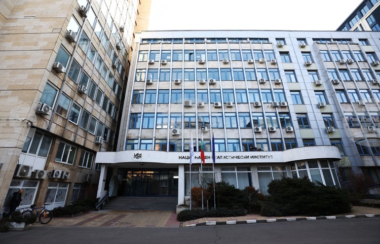 Bulgaria's General Government Spending Continues to Outpace Revenues In Q3 2025