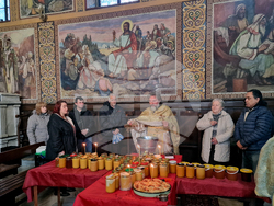 Търговище - Ден на пчеларя - освещаване на мед