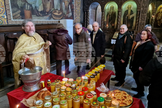 Търговище - Ден на пчеларя - освещаване на мед