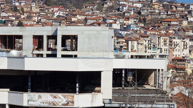 Средната брутна заплата в област Велико Търново е 2002 лева през третото тримесечие на годината