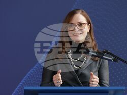 Висше училище по телекомуникации и пощи - „Жените в технологиите”