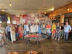 Специални гости на празничното събитие бяха посланикът на България в Бразилия Божидара Сърчаджиева и консул Нина Пенчева. 