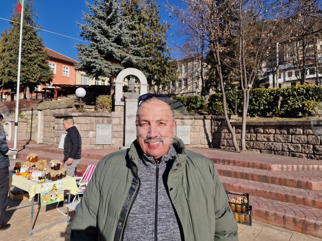 Изключително успешна е годината за пчеларите в Смолянско, отчитат от сдружение "Родопска пчела"