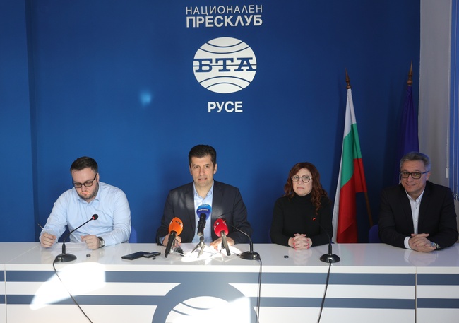  Пресконференция на Кирил Петков и ощински съветници от ППДБ- Русе