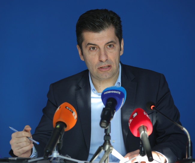 Petkov, Borissov Clash over Regulator Nominations
