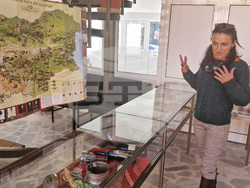 Разград - библиотека - изложба