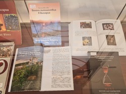 Разград - библиотека - изложба