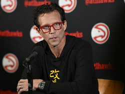 Hawks Magic Basketball