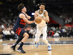 Spurs Wizards Basketball