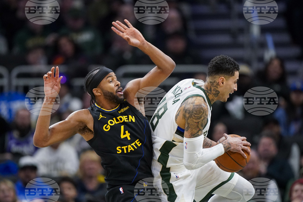 Warriors Bucks Basketball