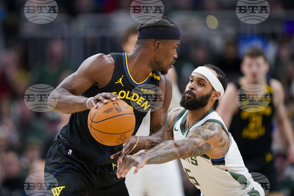 Warriors Bucks Basketball