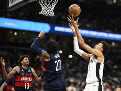 Spurs Wizards Basketball