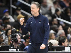Spurs Wizards Basketball