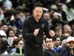 Spurs Wizards Basketball