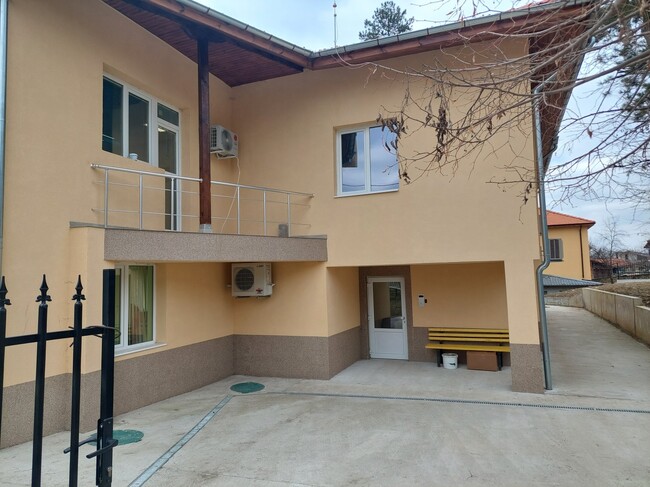 Официално ще бъде открит Център за настаняване от семеен тип за пълнолетни лица с деменция в троянското село Добродан