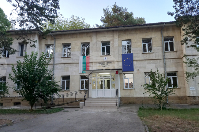 Пет екипа на РЗИ проверяват козметичните салони в Ловешка област за ботулинов токсин