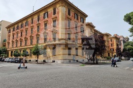 Италия - Рим - централа на РАИ - ремонт