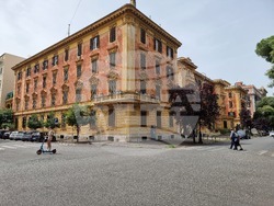 Италия - Рим - централа на РАИ - ремонт