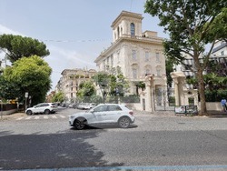 Италия - Рим - централа на РАИ - ремонт