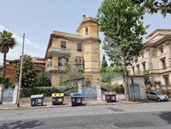 Италия - Рим - централа на РАИ - ремонт