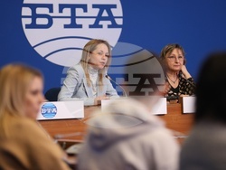 Национален пресклуб на БТА София - Кирил Вълчев - ученици - среща