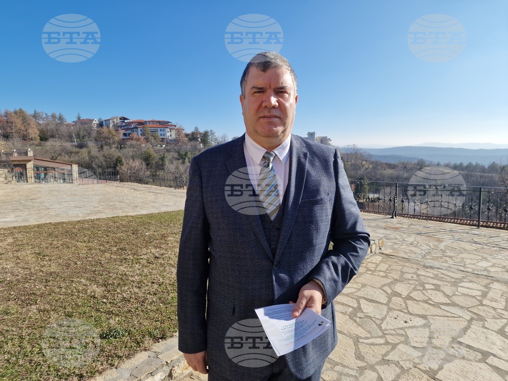 Нищо страшно няма да се случи при влизането на България в еврозоната, каза финансовият експерт проф. Андрей Захариев