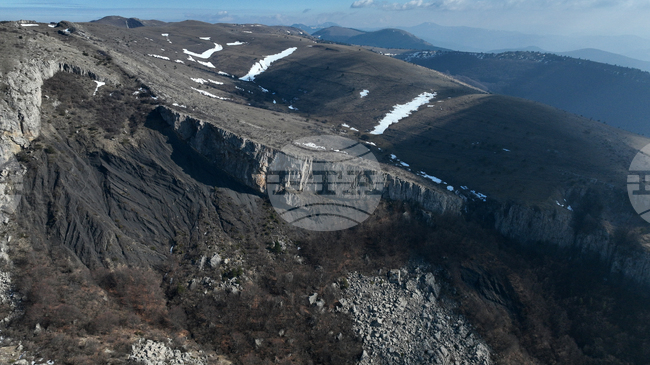 Добри са условията за туризъм в планините, снежната покривка над 1700 м е между 5 и 15 см, съобщиха от Планинската спасителна служба на БЧК