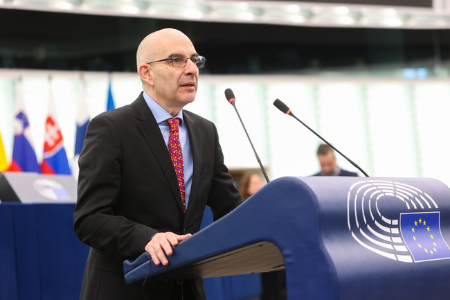 Волгин: САЩ се връщат към нормалността, докато Урсула и Кая настояват за война до последния украинец