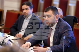 Народно събрание -  МПС - нотариална заверка - кръгла маса