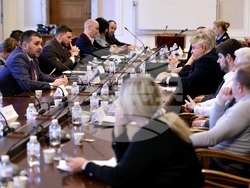 Народно събрание -  МПС - нотариална заверка - кръгла маса