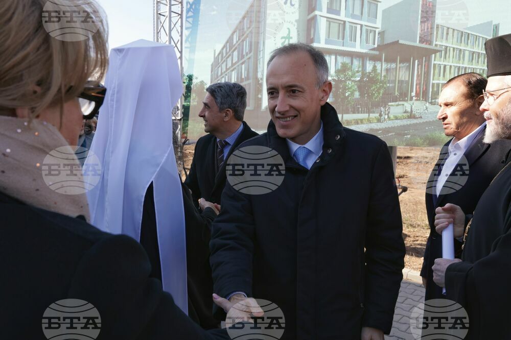 София Тех Парк - първа копка - нова училищна сграда