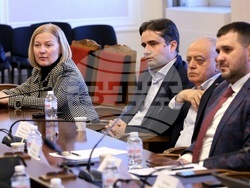 Народно събрание - МПС - нотариална заверка - кръгла маса