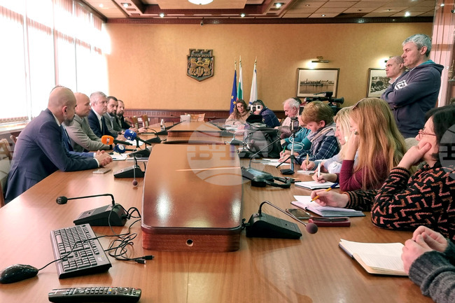 Варна - Община - ръководство - пресконференция