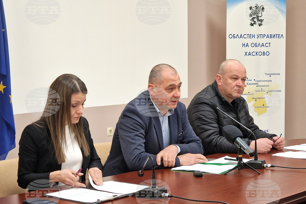 Продажбата на изсечената дървесина е проблемна тема за горските стопанства, бе отчетено на работна среща в Областна администрация - Хасково