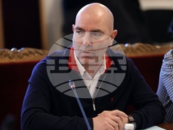 Народно събрание - МПС - нотариална заверка - кръгла маса